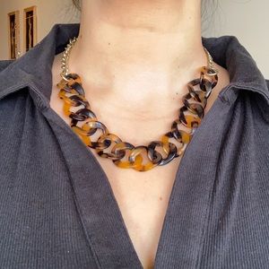 J CREW Tortoise acrylic necklace
